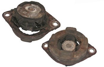 verschlissenes Getriebelager Audi 80, 90, 100, 200